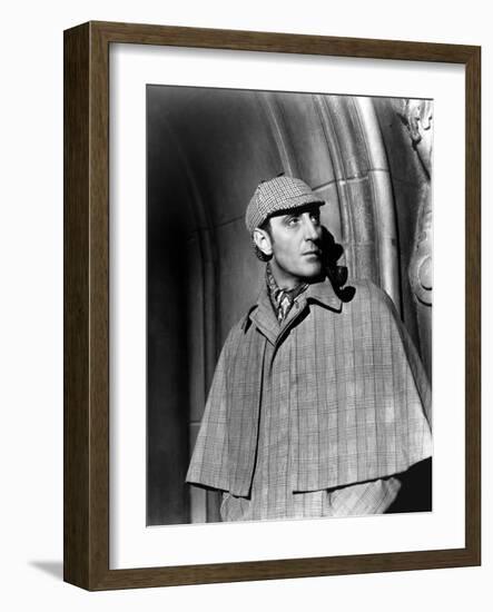 THE HOUND OF THE BASKERVILLES, 1939 directed by SIDNEY LANFIELD. Basil Rathbone (b/w photo)-null-Framed Photo