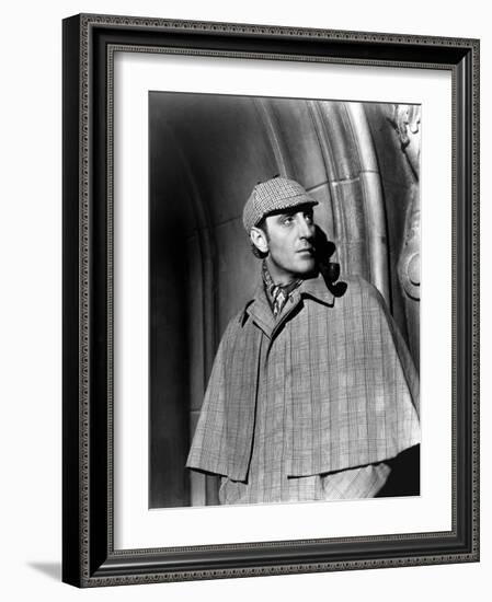 THE HOUND OF THE BASKERVILLES, 1939 directed by SIDNEY LANFIELD. Basil Rathbone (b/w photo)-null-Framed Photo