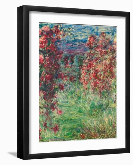 The House at Giverny under the Roses; La Maison Dans Les Roses, 1925-Claude Monet-Framed Giclee Print