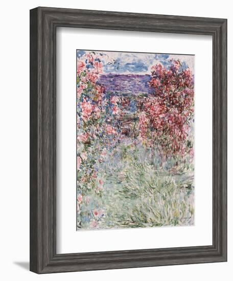 The House in the Roses, 1925-Claude Monet-Framed Giclee Print