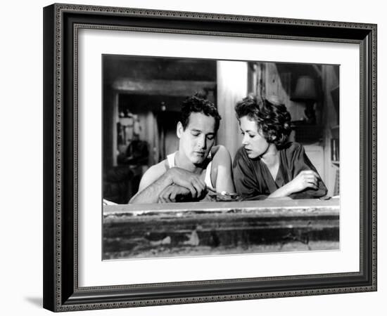 The Hustler, from Left, Paul Newman, Piper Laurie, 1961-null-Framed Photo