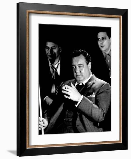 The Hustler, Jackie Gleason, 1961-null-Framed Photo