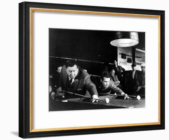 The Hustler, Jackie Gleason, Paul Newman, 1961-null-Framed Photo