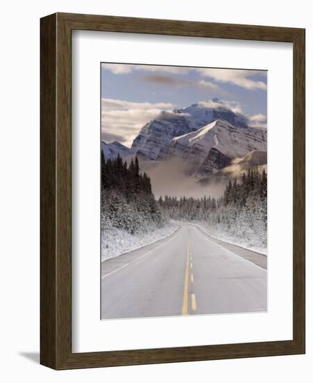 The Icefields Parkway, Banff-Jasper National Parks, Rocky Mountains, Canada-Gavin Hellier-Framed Photographic Print