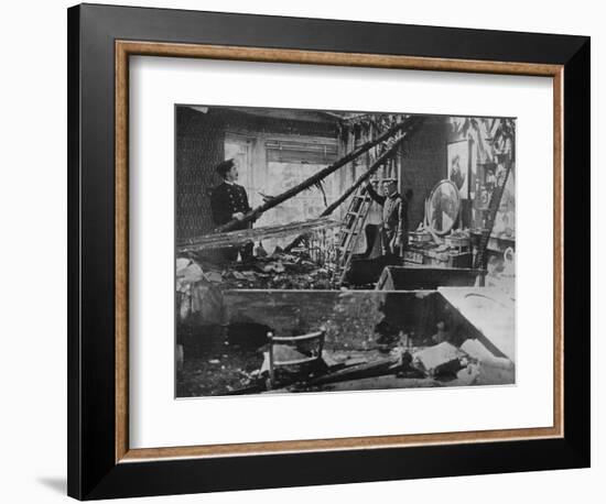 'The interior of one of the wrecked houses in Southend', 1915-Unknown-Framed Photographic Print