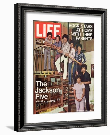 The Jackson Five with their Father and Mother, Joseph and Katherine, September 24, 1971-John Olson-Framed Photographic Print