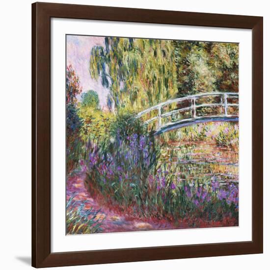 The Japanese Bridge, Pond with Water Lilies, 1900-Claude Monet-Framed Giclee Print