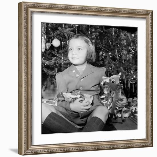 The Joy of Christmas, 1942-Science Source-Framed Giclee Print