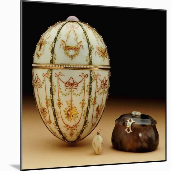 The Kelch Bonbonniere Egg Pictured with Its Surprises, Faberge, 1899-1903-Mikhail Perkhin-Mounted Giclee Print
