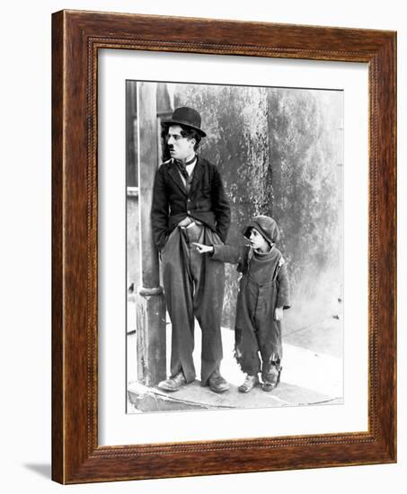 The Kid, Charles Chaplin, Jackie Coogan, 1921-null-Framed Premium Photographic Print