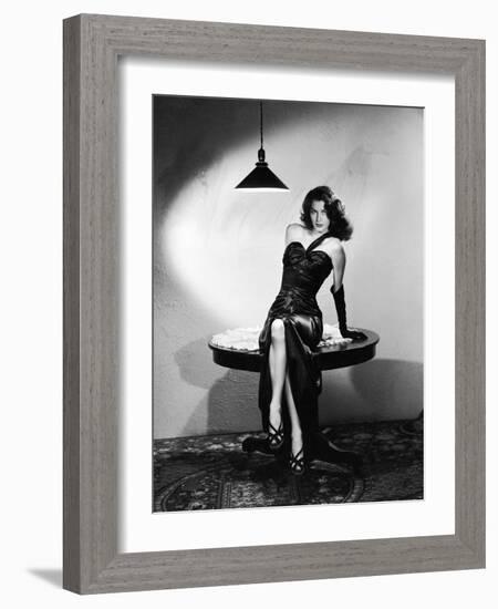 The Killers 1946 Directed by Robert Siodmak Ava Gardner-null-Framed Photo