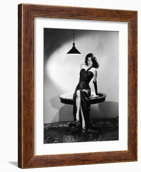 The Killers 1946 Directed by Robert Siodmak Ava Gardner-null-Framed Photo