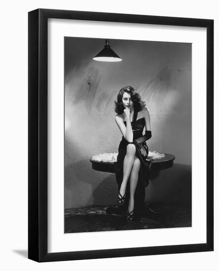 The Killers 1946 Directed by Robert Siodmak Ava Gardner-null-Framed Photo