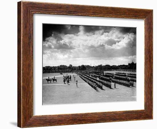 The King Inspecting the Guards in Hyde Park, 1935-Staff-Framed Photographic Print
