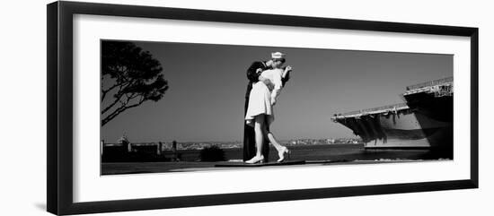 The Kiss Between a Sailor and a Nurse Sculpture, Unconditional Surrender-null-Framed Photographic Print