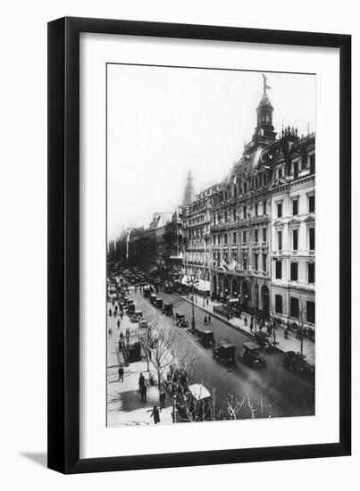 The La Prensa Building, Avenida De Mayo, Buenos Aires, Argentina, Early 20th Century-null-Framed Giclee Print