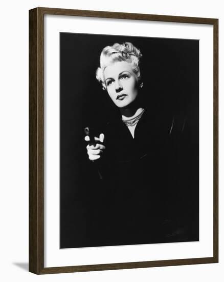 The Lady From Shanghai, Rita Hayworth, 1947-null-Framed Photo