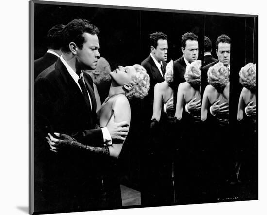 The Lady from Shanghai-null-Mounted Photo