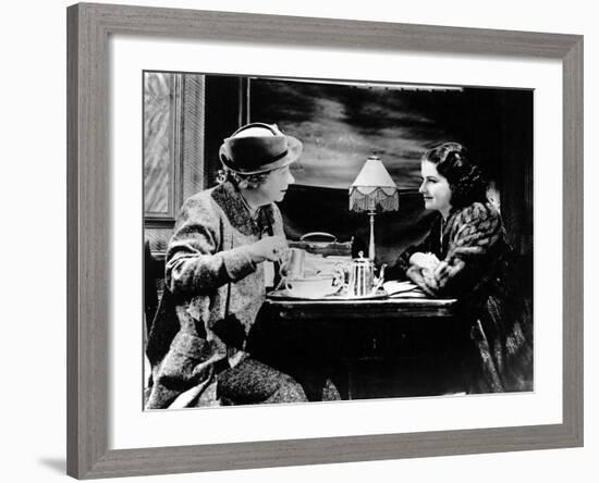 The Lady Vanishes, Dame May Whitty, Margaret Lockwood, 1938-null-Framed Photo