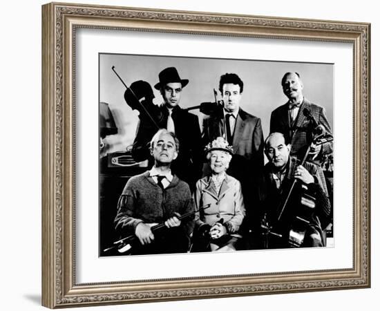 The Ladykillers, Alec Guinness, Herbert Lom, Katie Johnson, Peter Sellers, Danny Green, 1955-null-Framed Photo