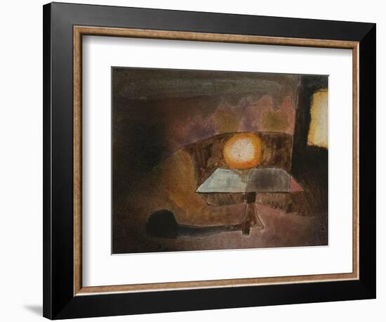 The Lamp on the Terrace; Die Lampe Auf Dem Balcon-Paul Klee-Framed Giclee Print