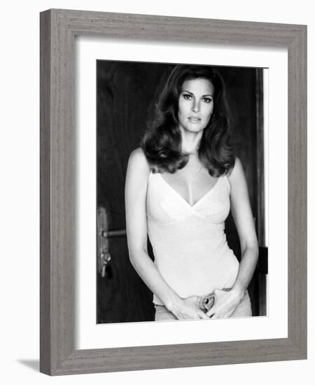 The Last of Sheila, Raquel Welch, 1973-null-Framed Photo