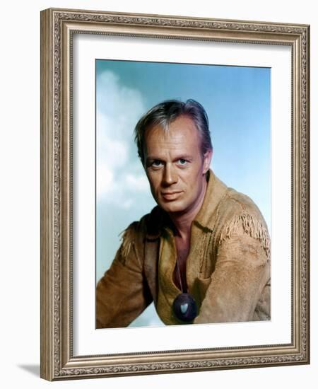 THE LAST WAGON, 1956 directed by DELMER DAVES Richard Widmark (photo)-null-Framed Photo