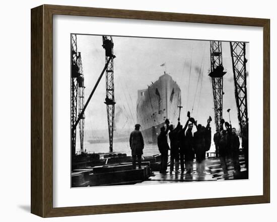 The Launch of R.M.S. 'Queen Mary', Clydebank, September 1934--Framed Photographic Print