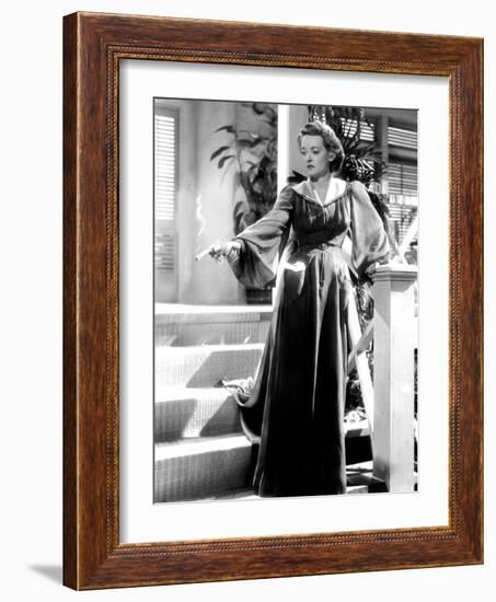 The Letter, Bette Davis, 1940-null-Framed Photo