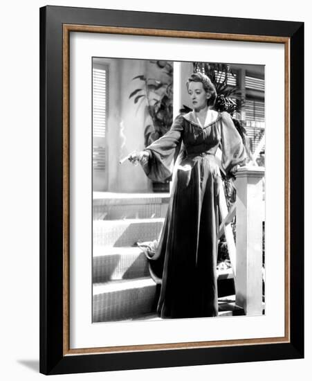 The Letter, Bette Davis, 1940-null-Framed Photo