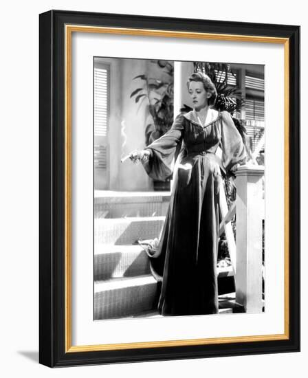 The Letter, Bette Davis, 1940-null-Framed Photo