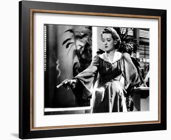 The Letter, Bette Davis, 1940-null-Framed Photo