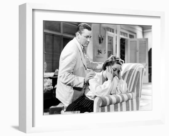 The Letter, from Left, Herbert Marshall, Bette Davis, 1940-null-Framed Photo