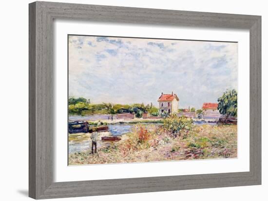 The Loing at Saint-Mammes, 1885-Alfred Sisley-Framed Giclee Print