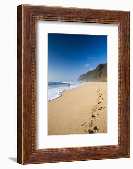 The Long Stretches of Beach, Polihale State Beach Park, Kauai, Hawaii-Micah Wright-Framed Photographic Print