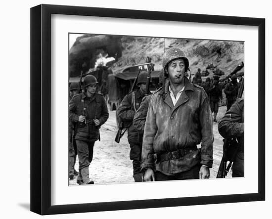 The Longest Day, Robert Mitchum, 1962-null-Framed Photo