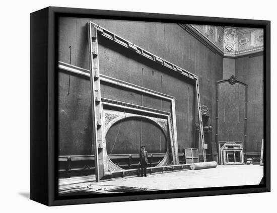 The Louvre-Frank Scherschel-Framed Premier Image Canvas