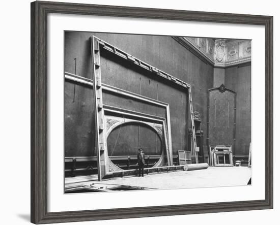 The Louvre-Frank Scherschel-Framed Photographic Print