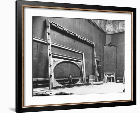 The Louvre-Frank Scherschel-Framed Photographic Print