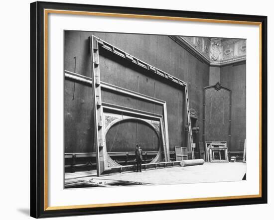 The Louvre-Frank Scherschel-Framed Photographic Print