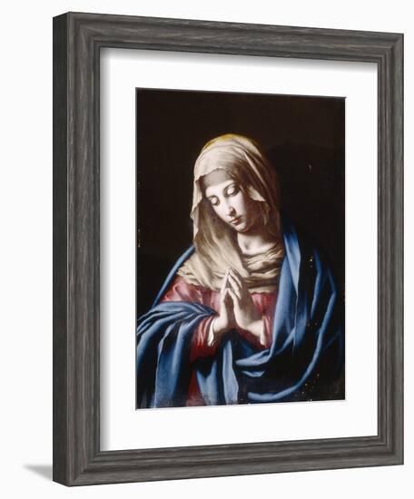 The Madonna in Prayer-Giovanni Battista Salvi da Sassoferrato-Framed Giclee Print