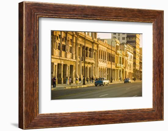 The Malecon, Centro Habana, Havana, Cuba-Jon Arnold-Framed Photographic Print