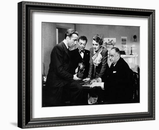The Maltese Falcon, 1941-null-Framed Premium Photographic Print
