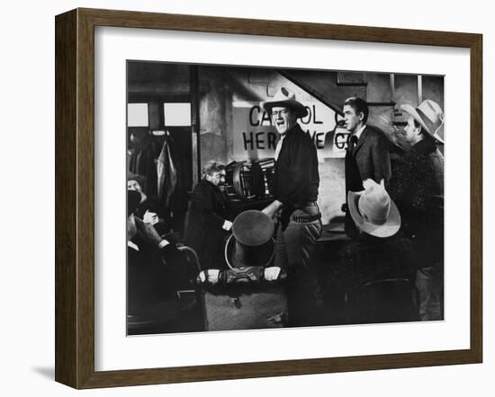 THE MAN WHO SHOT LIBERTY VALANCE, 1962 directed by JOHN FORD John Wayne and James Stewart (b/w phot-null-Framed Photo