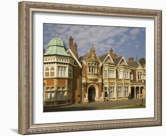 The Mansion, Bletchley Park, the World War Ii Code-Breaking Centre, Buckinghamshire, England, Unite-Rolf Richardson-Framed Photographic Print