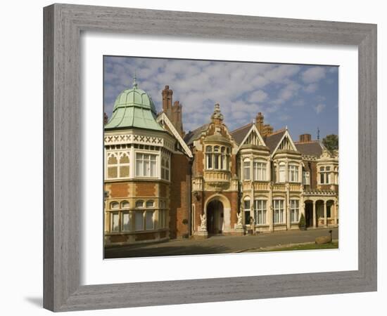 The Mansion, Bletchley Park, the World War Ii Code-Breaking Centre, Buckinghamshire, England, Unite-Rolf Richardson-Framed Photographic Print