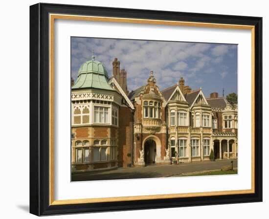 The Mansion, Bletchley Park, the World War Ii Code-Breaking Centre, Buckinghamshire, England, Unite-Rolf Richardson-Framed Photographic Print