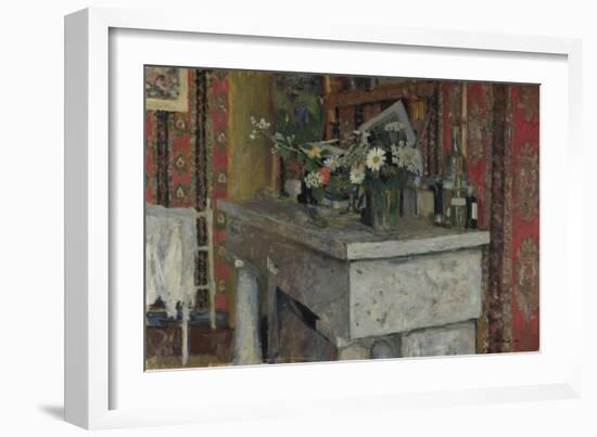 The Mantelpiece (La Cheminé), 1905-Édouard Vuillard-Framed Giclee Print
