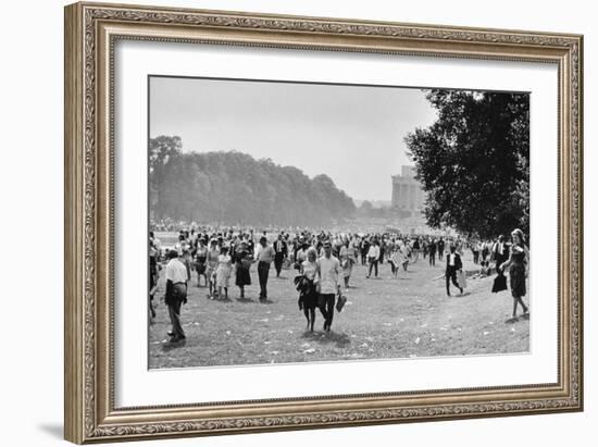 The March on Washington: Heading Home, 28th August 1963-Nat Herz-Framed Photographic Print