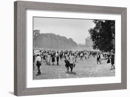 The March on Washington: Heading Home, 28th August 1963-Nat Herz-Framed Photographic Print